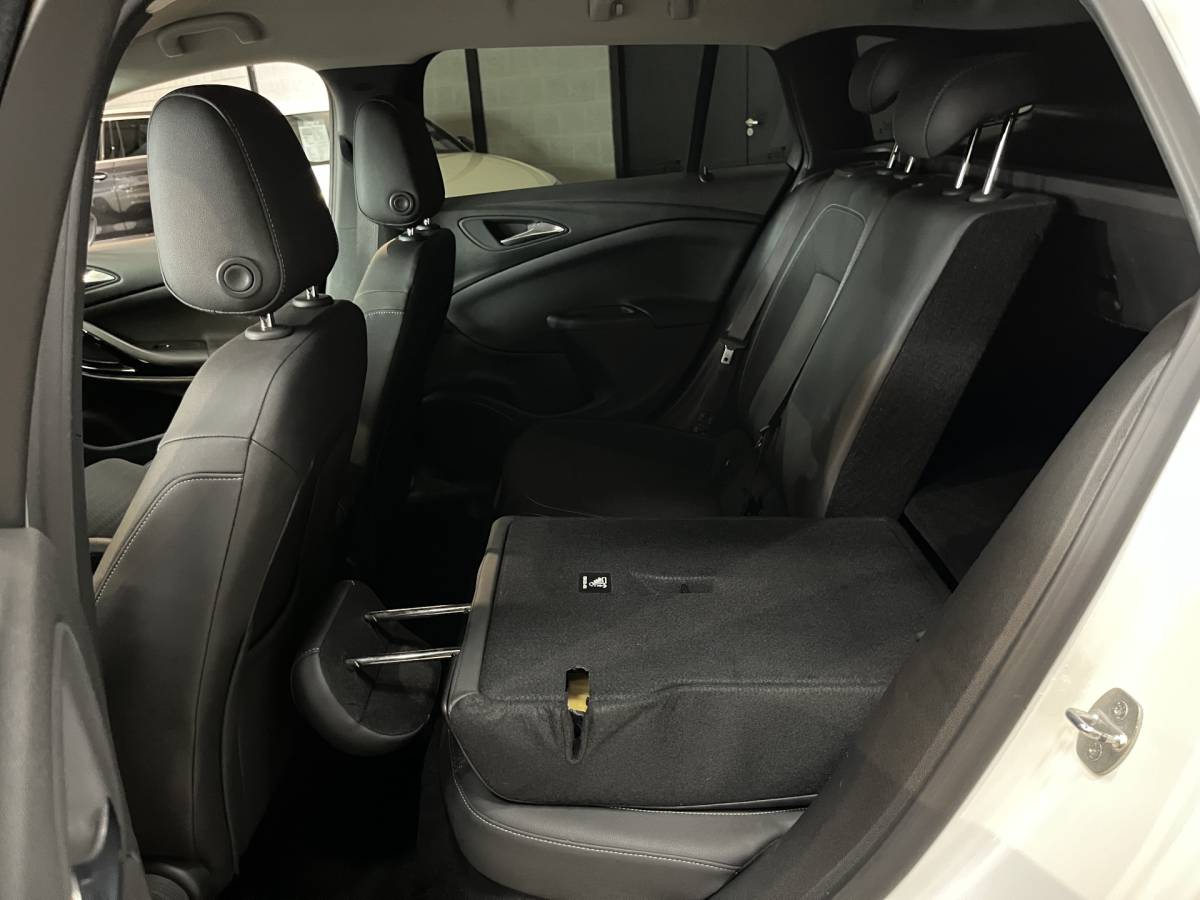 Opel Astra Opel Astra Sports Tourer 1.4 Turbo Innovation Airco ECC | Trekhaak | Keyless | LED | NAP | DAB | Isofix | Automaat