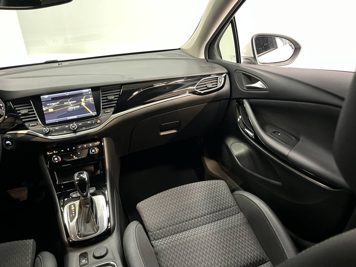 Opel Astra Opel Astra Sports Tourer 1.4 Turbo Innovation Airco ECC | Trekhaak | Keyless | LED | NAP | DAB | Isofix | Automaat