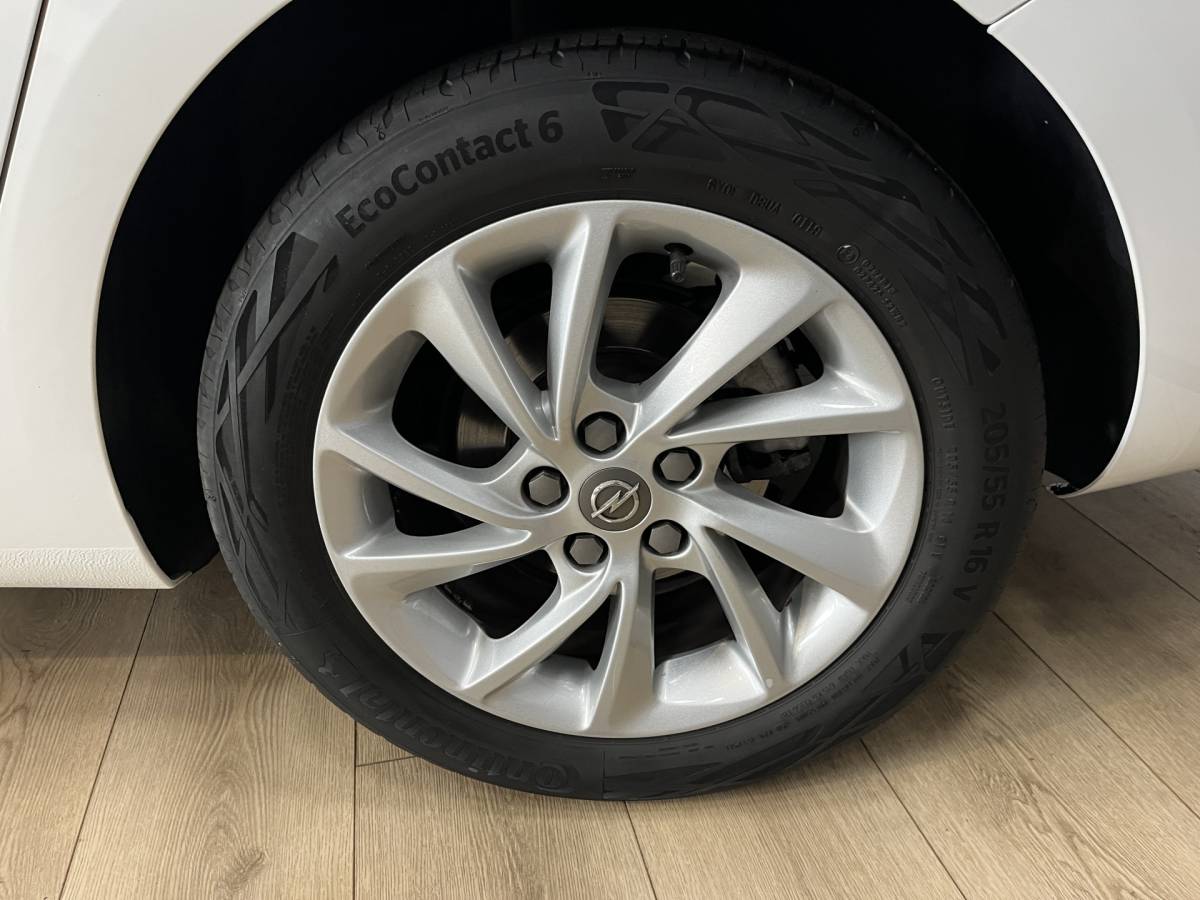 Opel Astra Opel Astra Sports Tourer 1.4 Turbo Innovation Airco ECC | Trekhaak | Keyless | LED | NAP | DAB | Isofix | Automaat