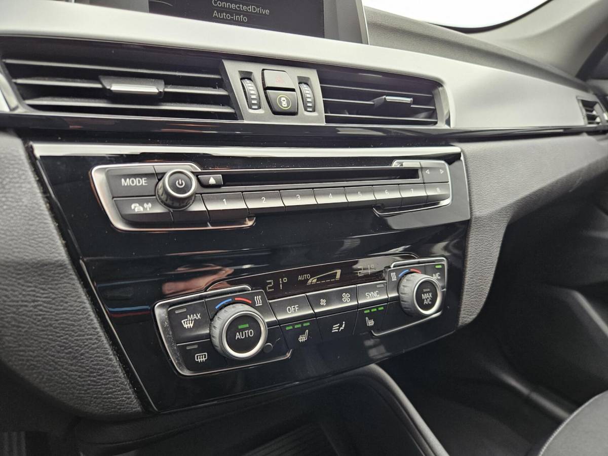 BMW X1 BMW X1 sDrive18i High Executive Automaat | 1e eig | Trekhaak