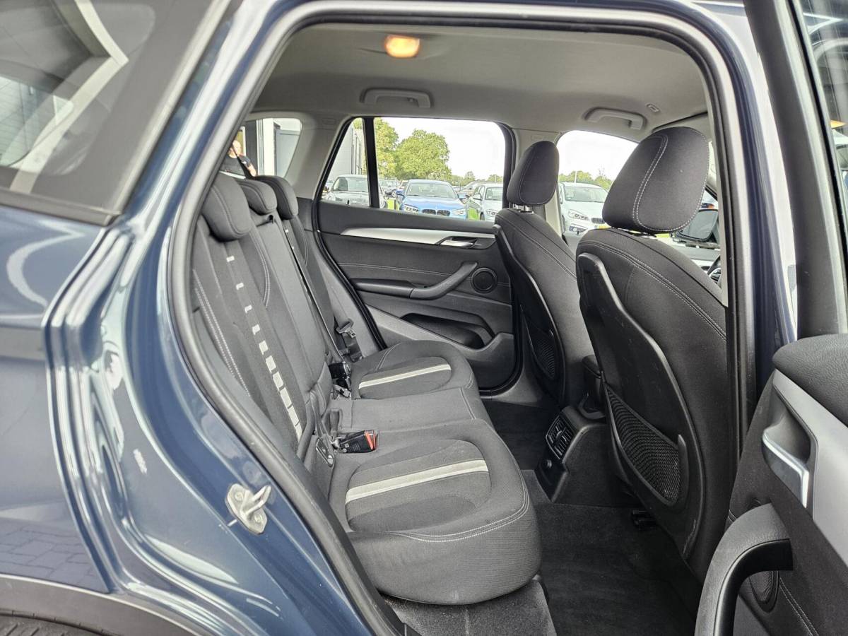 BMW X1 BMW X1 sDrive18i High Executive Automaat | 1e eig | Trekhaak