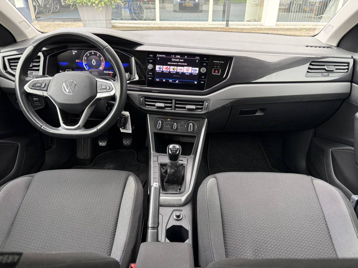 Volkswagen Polo Volkswagen Polo 1.0 TSI Life | Carplay | Navi | Cruise | Rijklaar met beurt & garantie!
