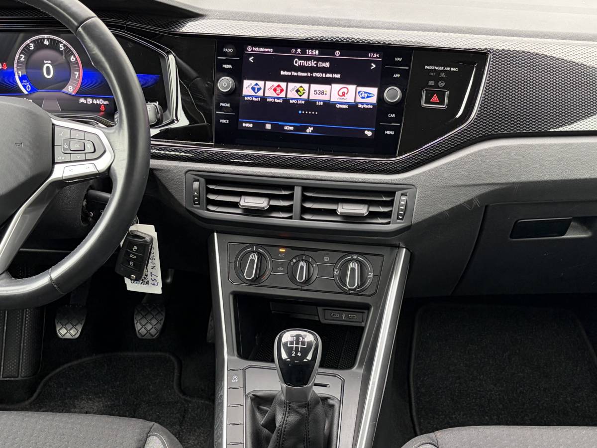 Volkswagen Polo Volkswagen Polo 1.0 TSI Life | Carplay | Navi | Cruise | Rijklaar met beurt & garantie!