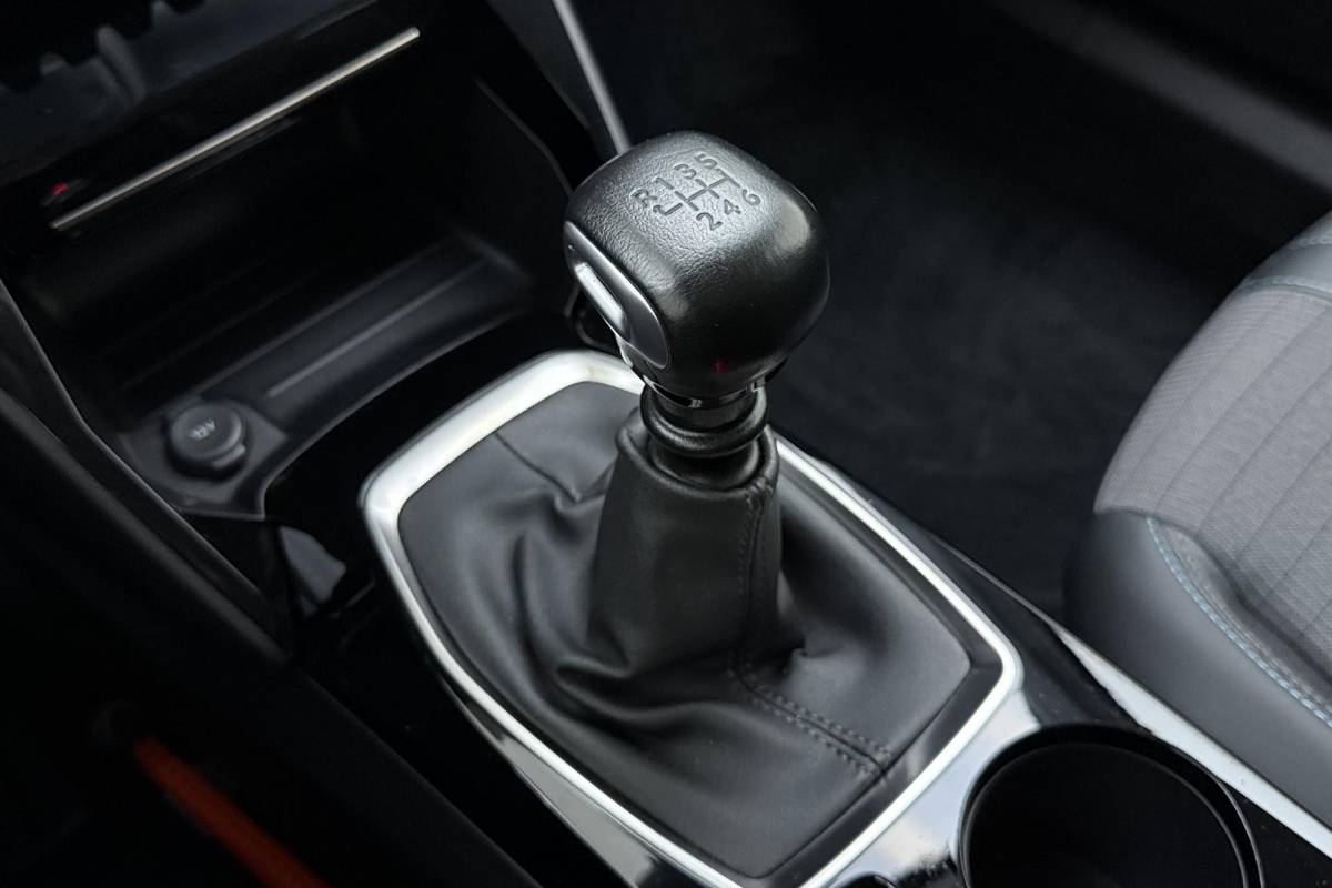 Peugeot 2008 Peugeot 2008 1.2 Turbo Allure 100 Pk | Navigatie | Cruise Control | Climate Control | Camera Achter | Keyless Start