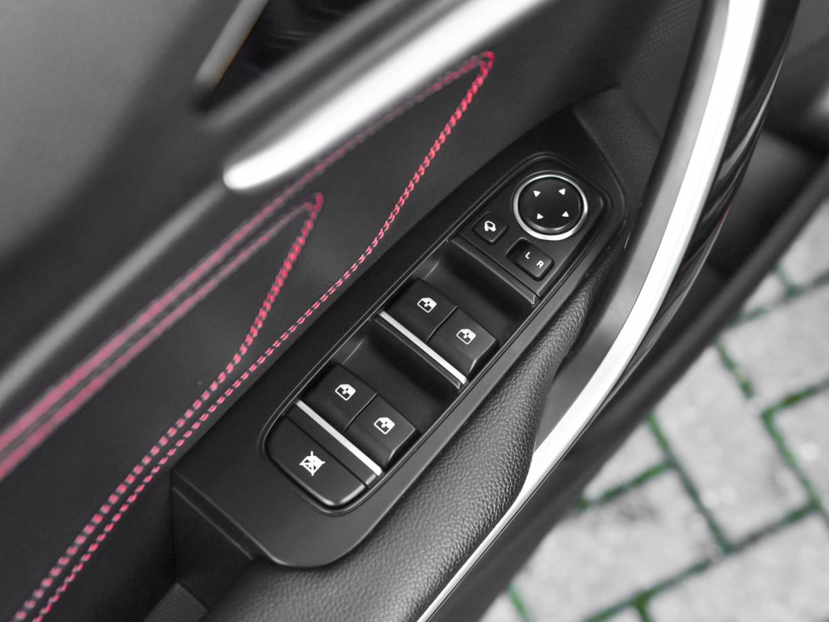 Kia ProCeed Kia ProCeed 1.6 T-GDi GT Panoramadak Trekhaak Alcantara Camera JBL