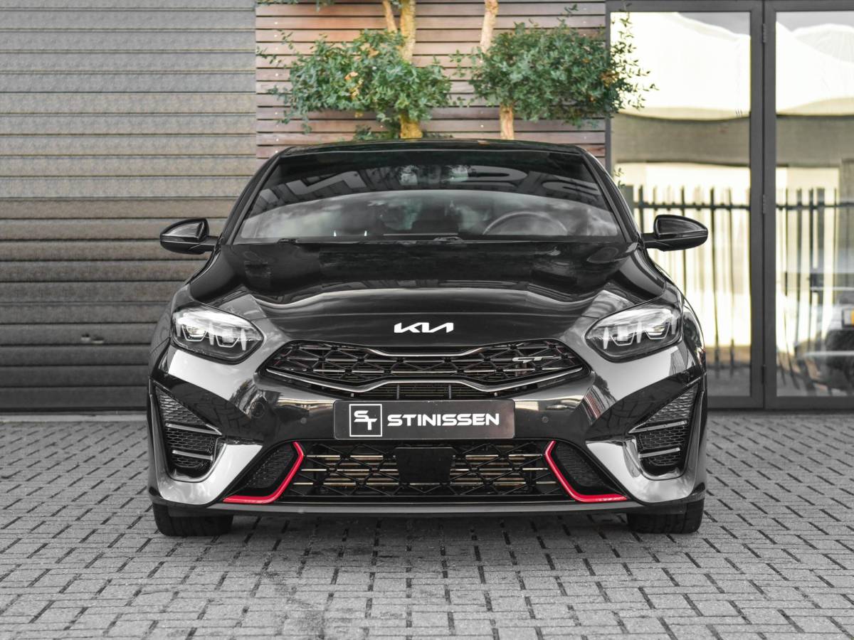 Kia ProCeed Kia ProCeed 1.6 T-GDi GT Panoramadak Trekhaak Alcantara Camera JBL