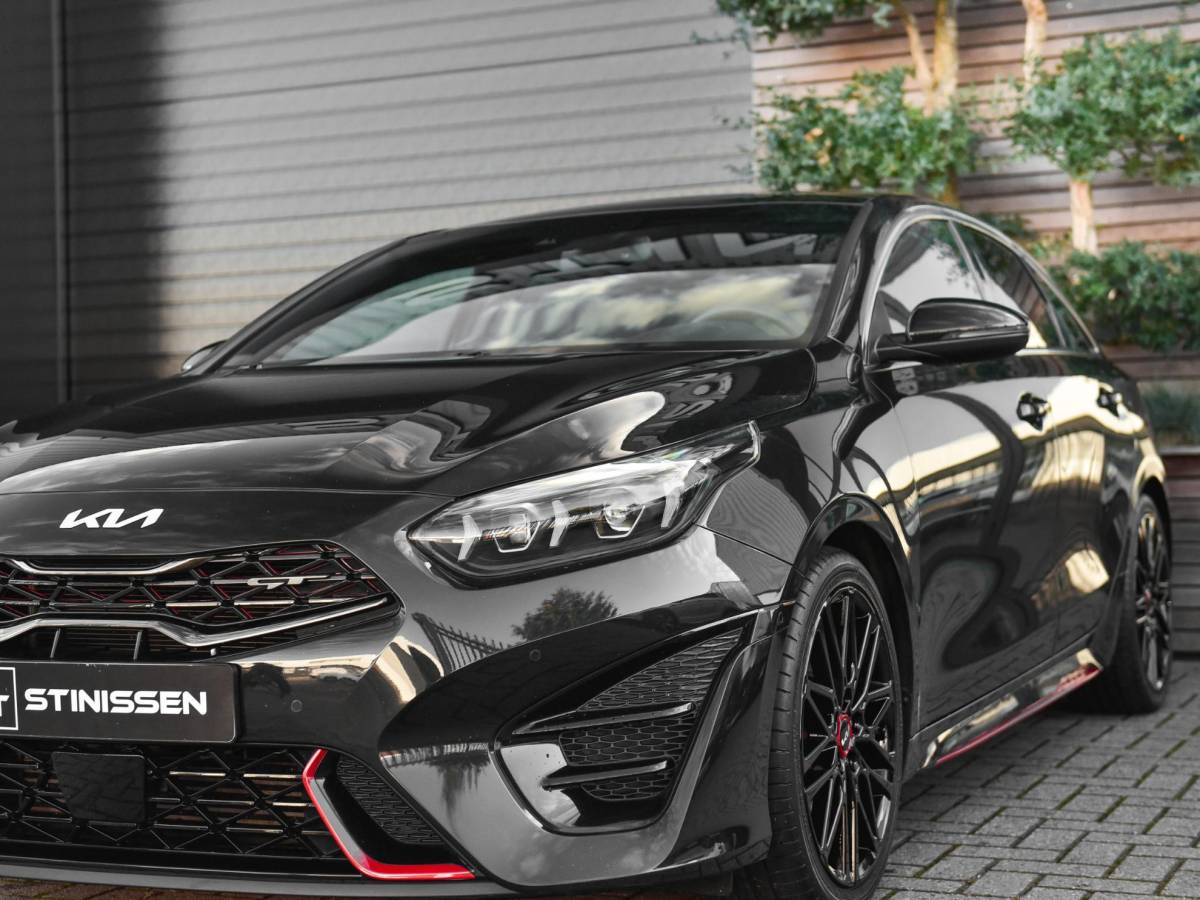 Kia ProCeed Kia ProCeed 1.6 T-GDi GT Panoramadak Trekhaak Alcantara Camera JBL