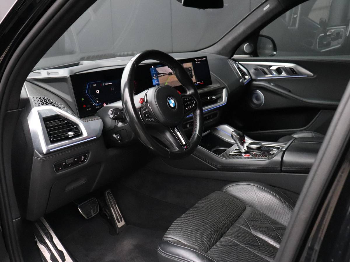 BMW XM BMW XM PHEV 30 kWh V8 | MEMORY | LEDER | B&W | 360° CAMERA | STOELVERK. | HEAD-UP | ADAPT. CRUISE | NAVI |