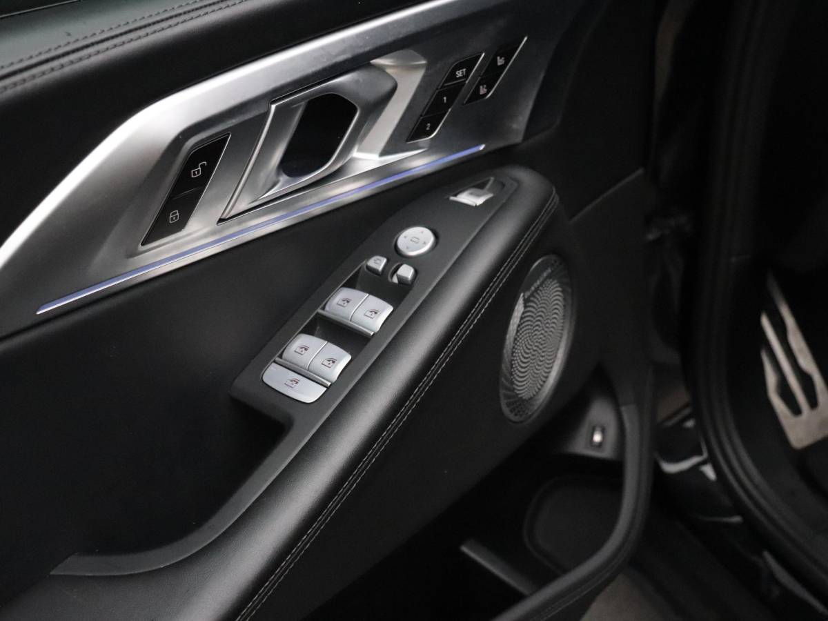 BMW XM BMW XM PHEV 30 kWh V8 | MEMORY | LEDER | B&W | 360° CAMERA | STOELVERK. | HEAD-UP | ADAPT. CRUISE | NAVI |