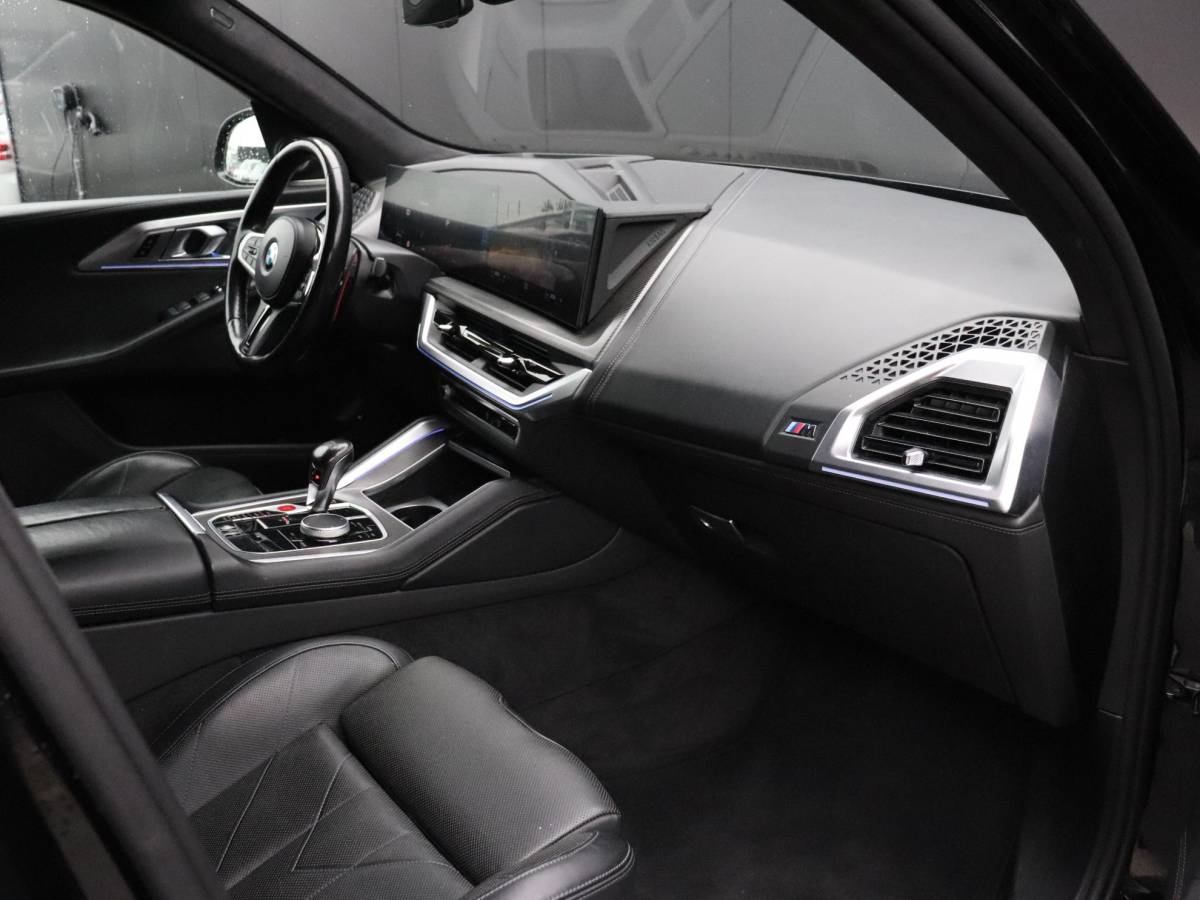 BMW XM BMW XM PHEV 30 kWh V8 | MEMORY | LEDER | B&W | 360° CAMERA | STOELVERK. | HEAD-UP | ADAPT. CRUISE | NAVI |