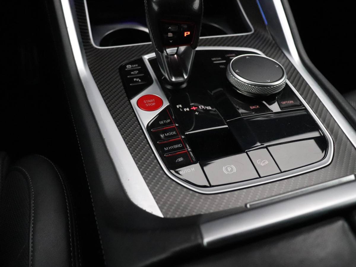 BMW XM BMW XM PHEV 30 kWh V8 | MEMORY | LEDER | B&W | 360° CAMERA | STOELVERK. | HEAD-UP | ADAPT. CRUISE | NAVI |