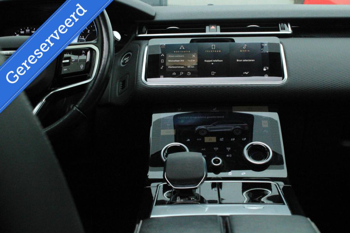 Land Rover Range Rover Velar Land Rover Range Rover Velar 2.0 P400e R-Dynamic SE