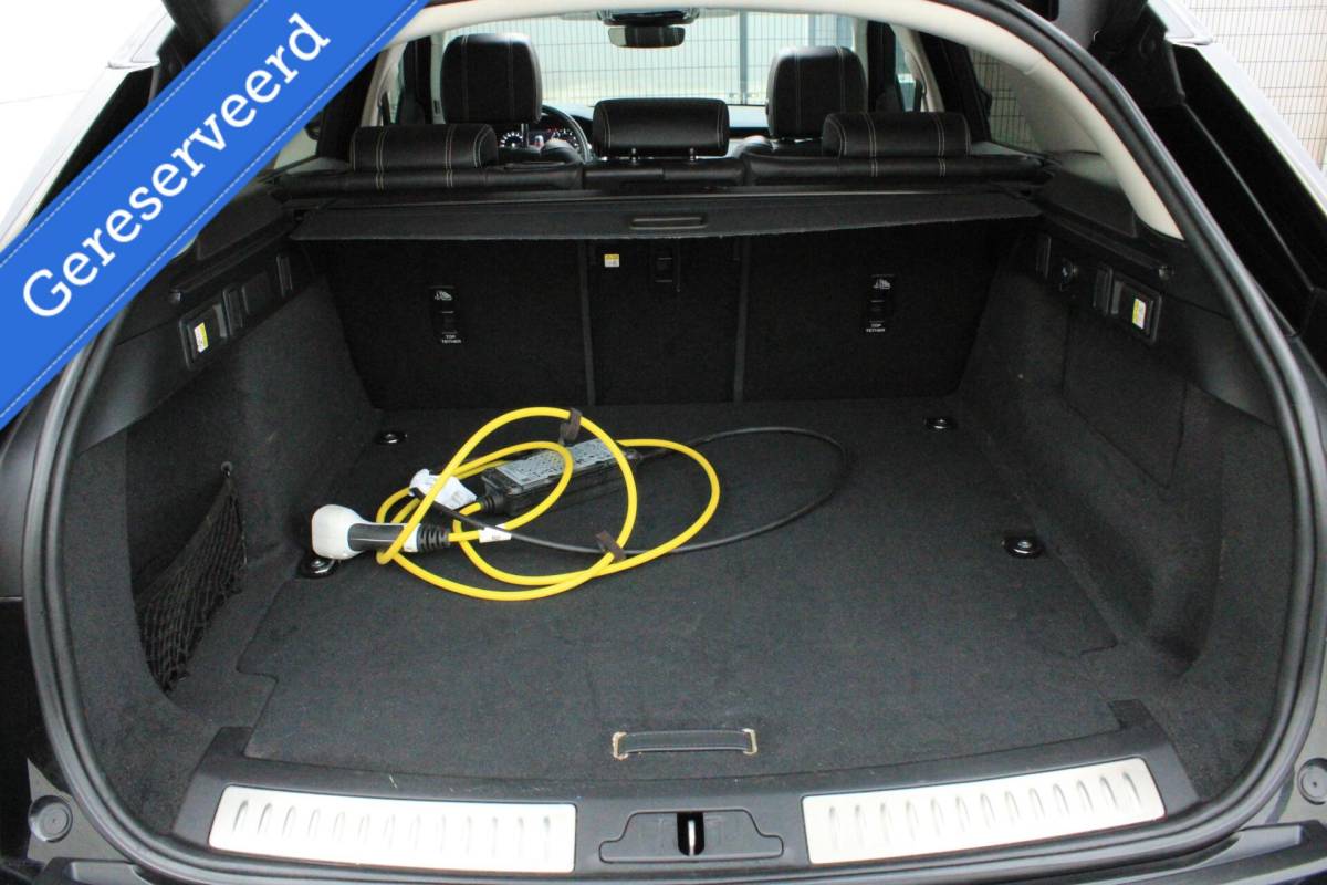 Land Rover Range Rover Velar Land Rover Range Rover Velar 2.0 P400e R-Dynamic SE