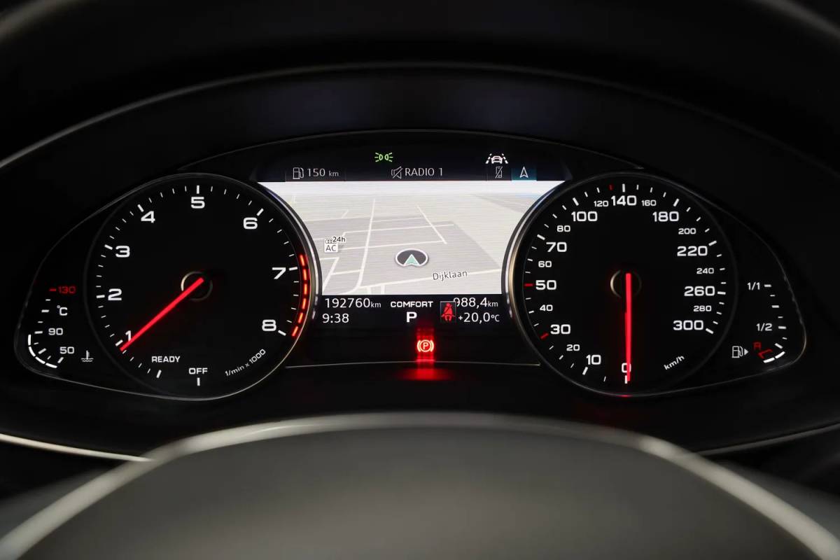 Audi A6 Audi A6 AVANT 45 TFSI Pro Line Aut. [ LED Navi Leder Stoelverwarming PDC ]