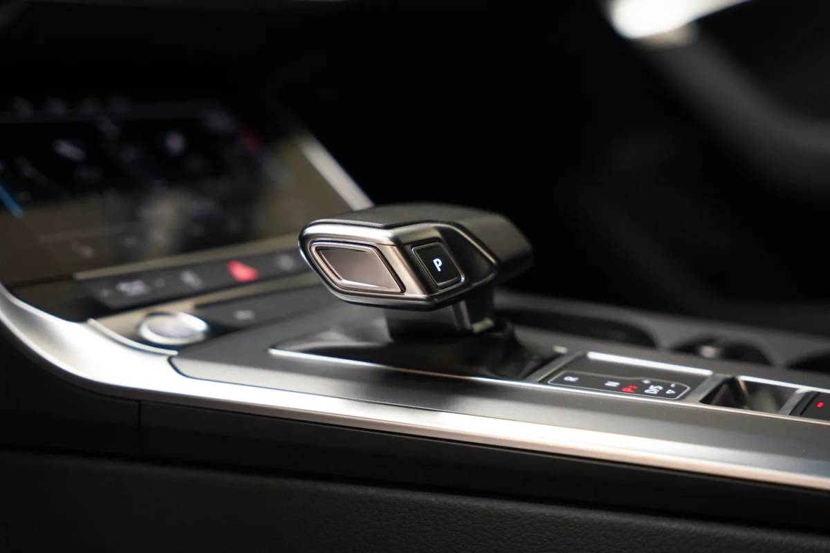 Audi A6 Audi A6 AVANT 45 TFSI Pro Line Aut. [ LED Navi Leder Stoelverwarming PDC ]