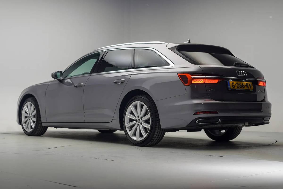 Audi A6 Audi A6 AVANT 45 TFSI Pro Line Aut. [ LED Navi Leder Stoelverwarming PDC ]