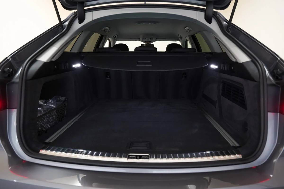 Audi A6 Audi A6 AVANT 45 TFSI Pro Line Aut. [ LED Navi Leder Stoelverwarming PDC ]