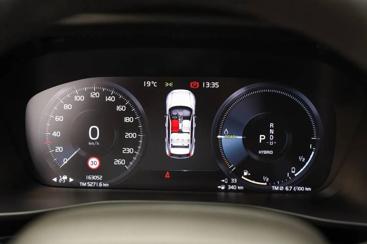Volvo XC40 Volvo XC40 T4 Recharge Inscription [ Adapt.cruise Navi Apple/Android Stoelverwarming LED ]