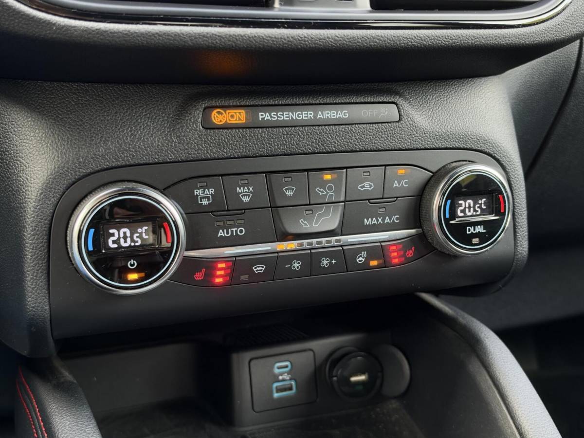 Ford Kuga Ford Kuga 2.5 PHEV ST-Line X Head Up|Dealer ondh|Eerste Eig!