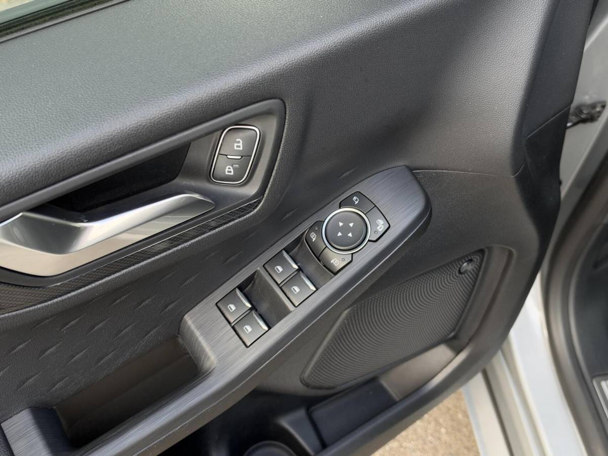 Ford Kuga Ford Kuga 2.5 PHEV ST-Line X Head Up|Dealer ondh|Eerste Eig!