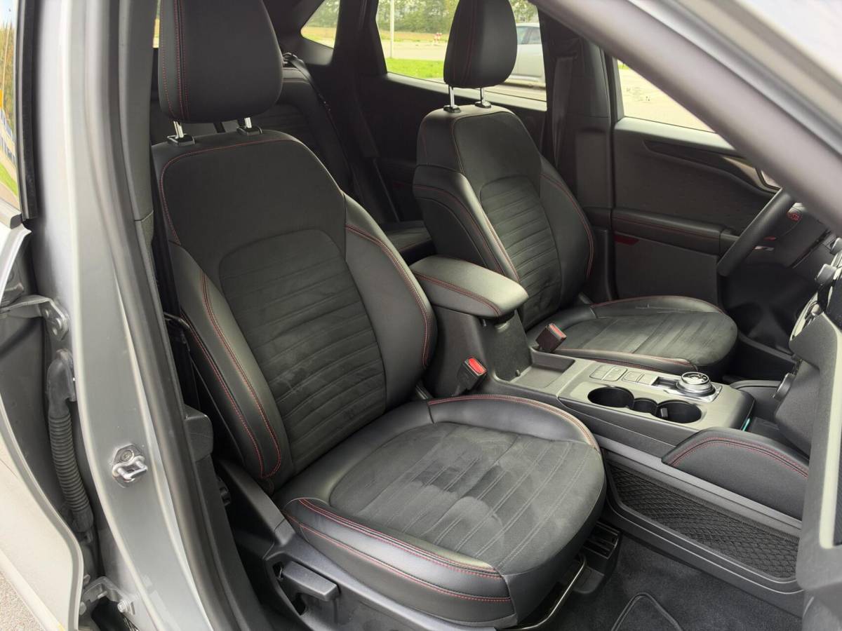 Ford Kuga Ford Kuga 2.5 PHEV ST-Line X Head Up|Dealer ondh|Eerste Eig!