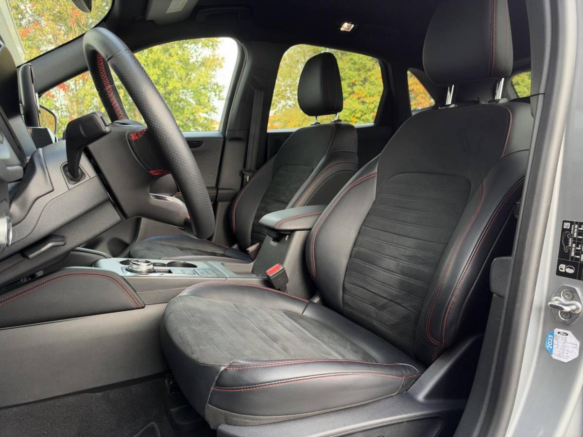 Ford Kuga Ford Kuga 2.5 PHEV ST-Line X Head Up|Dealer ondh|Eerste Eig!