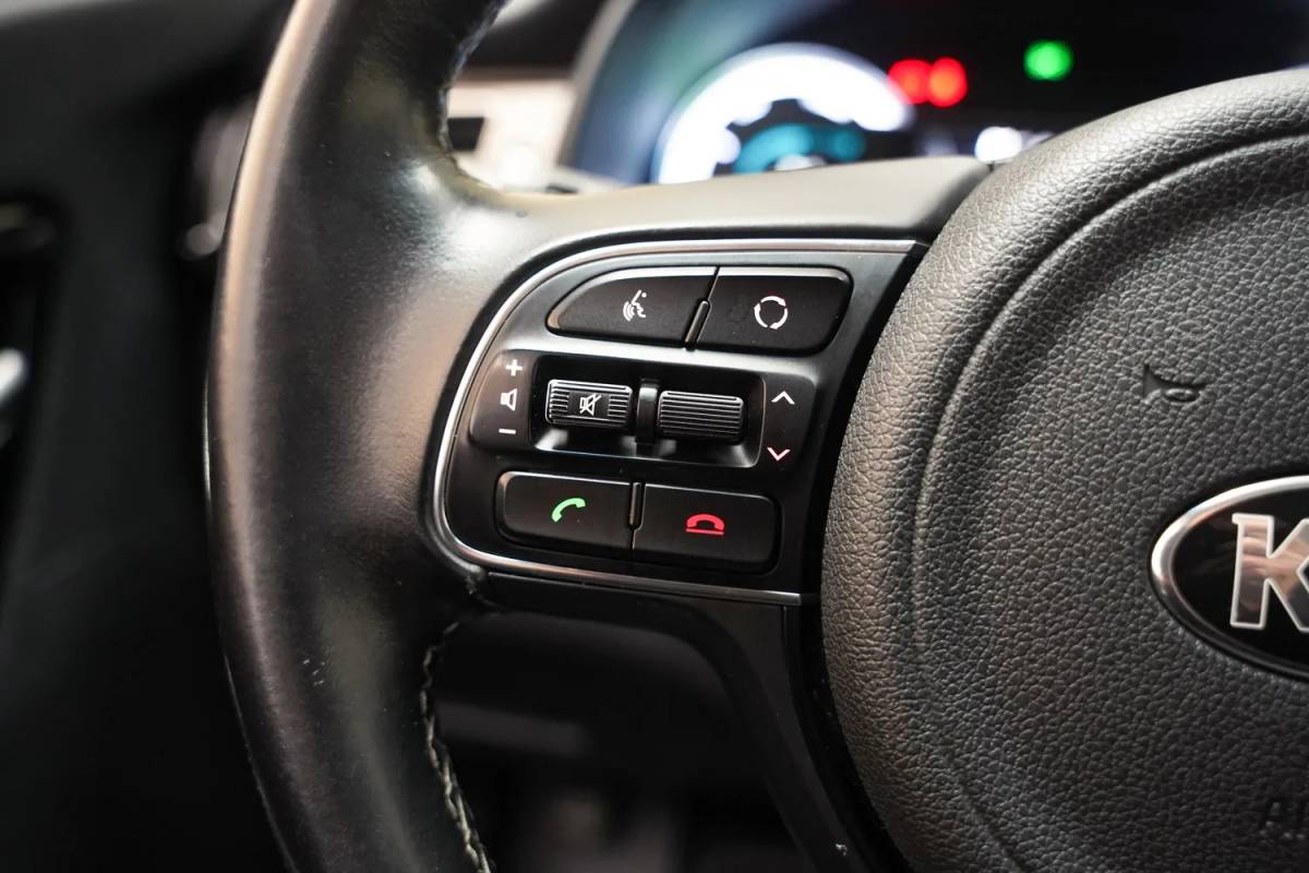 Kia Niro Kia Niro 1.6 GDi Hybrid DynamicLine [ Leder Navi Apple/Android Trekhaak Camera ]