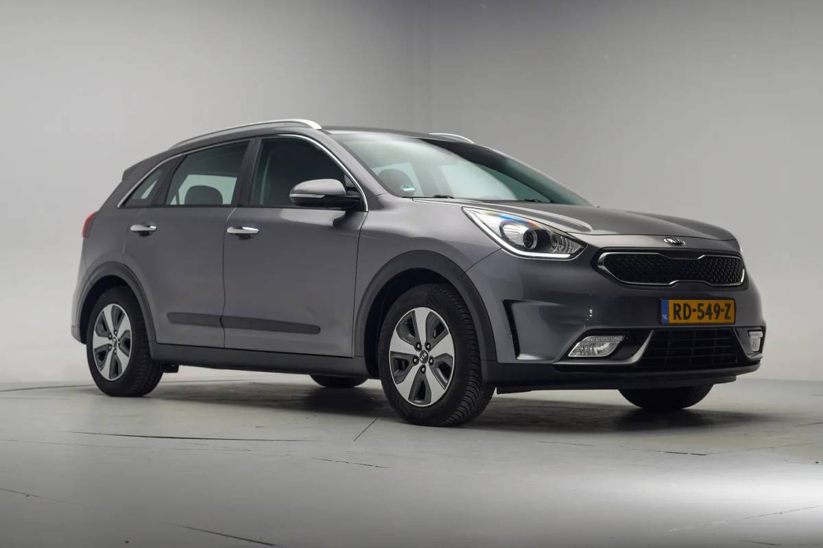 Kia Niro Kia Niro 1.6 GDi Hybrid DynamicLine [ Leder Navi Apple/Android Trekhaak Camera ]