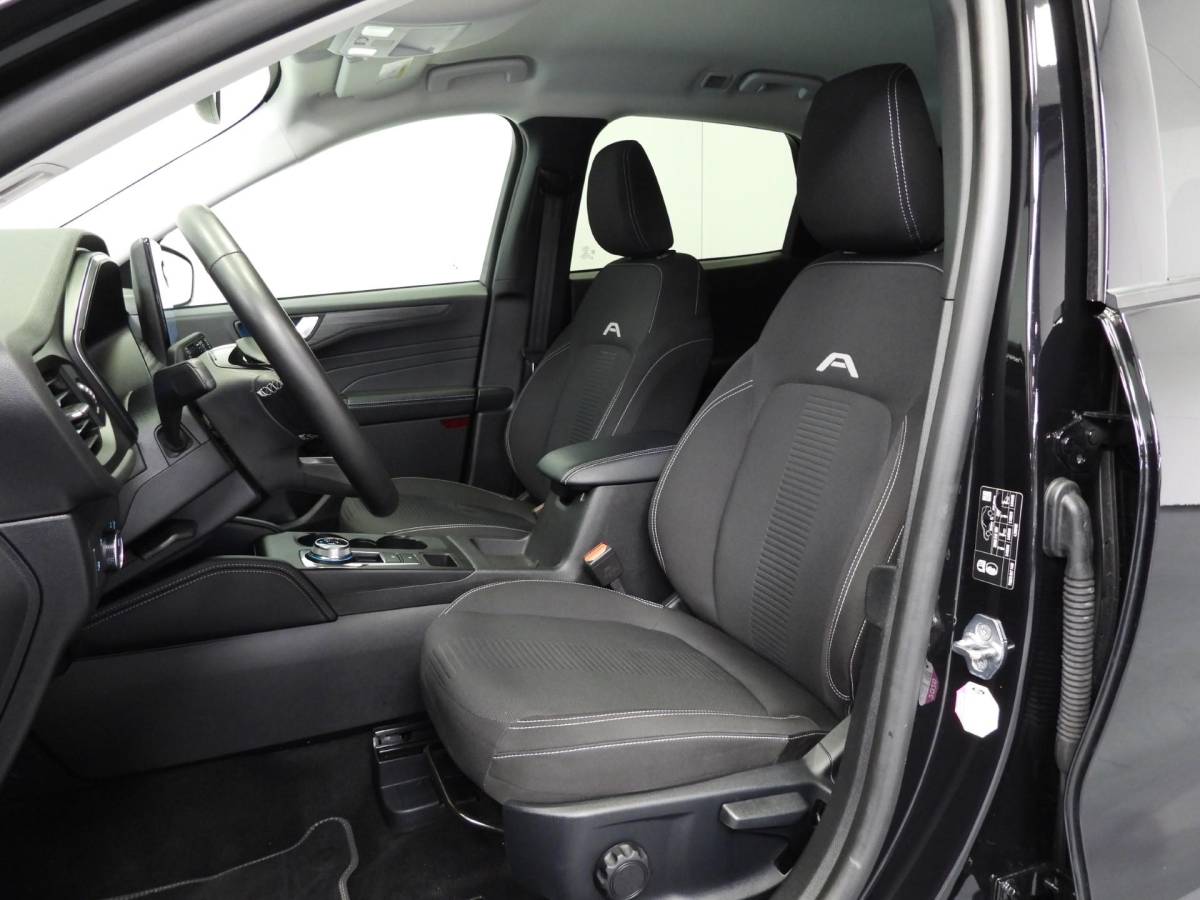Ford Kuga Ford Kuga 2.5 PHEV Plug-In Active NAVI/CAMERA/LED/HEAD-UP/18″LMV!