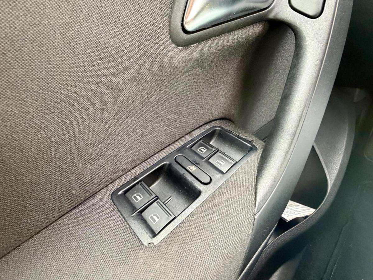 Volkswagen Polo Volkswagen Polo 1.2 TSI 90pk Comfortline | AUTOMAAT | LAGE KM NAP | 5 Deurs | Cruise | Airco | PDC |