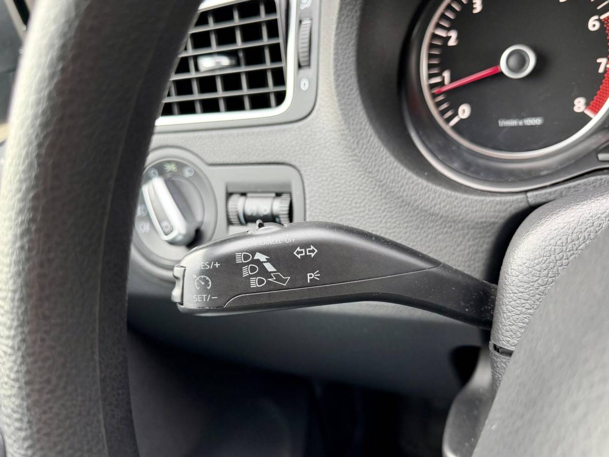 Volkswagen Polo Volkswagen Polo 1.2 TSI 90pk Comfortline | AUTOMAAT | LAGE KM NAP | 5 Deurs | Cruise | Airco | PDC |