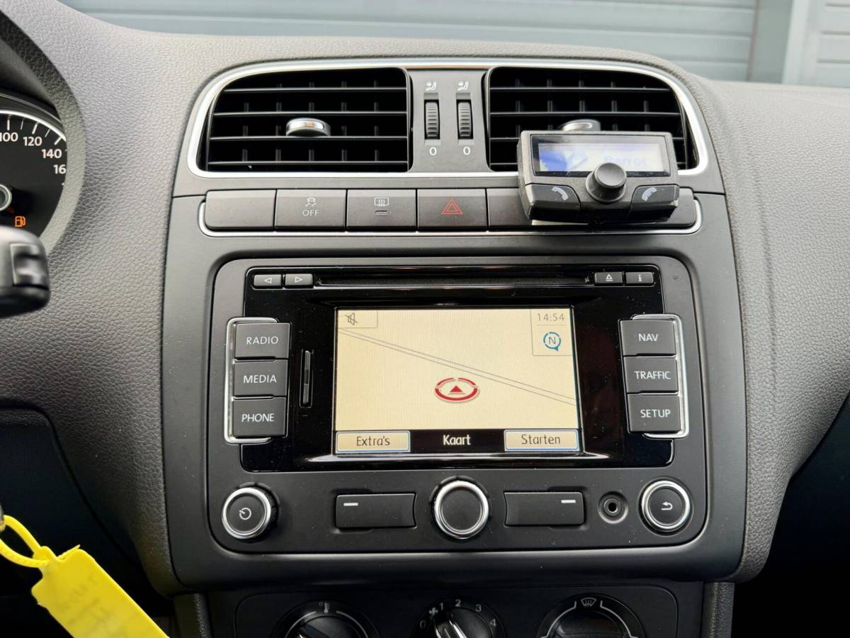 Volkswagen Polo Volkswagen Polo 1.2 TSI 90pk Comfortline | AUTOMAAT | LAGE KM NAP | 5 Deurs | Cruise | Airco | PDC |