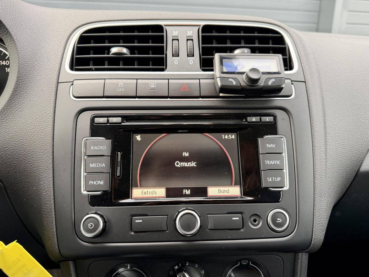 Volkswagen Polo Volkswagen Polo 1.2 TSI 90pk Comfortline | AUTOMAAT | LAGE KM NAP | 5 Deurs | Cruise | Airco | PDC |