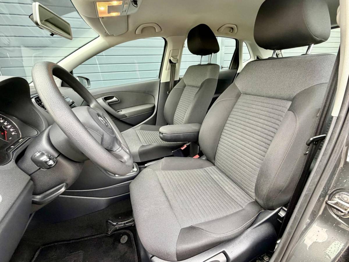 Volkswagen Polo Volkswagen Polo 1.2 TSI 90pk Comfortline | AUTOMAAT | LAGE KM NAP | 5 Deurs | Cruise | Airco | PDC |