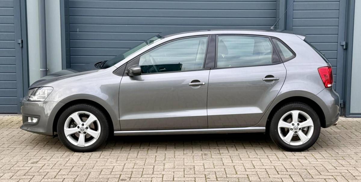 Volkswagen Polo Volkswagen Polo 1.2 TSI 90pk Comfortline | AUTOMAAT | LAGE KM NAP | 5 Deurs | Cruise | Airco | PDC |