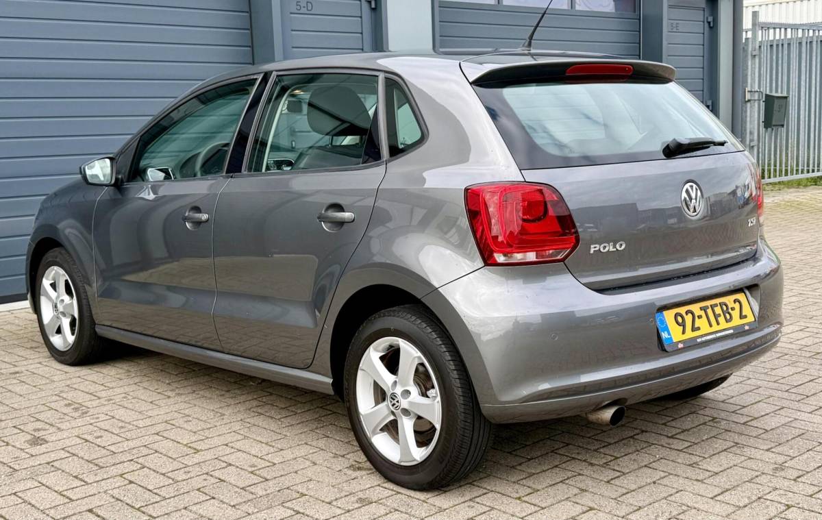 Volkswagen Polo Volkswagen Polo 1.2 TSI 90pk Comfortline | AUTOMAAT | LAGE KM NAP | 5 Deurs | Cruise | Airco | PDC |