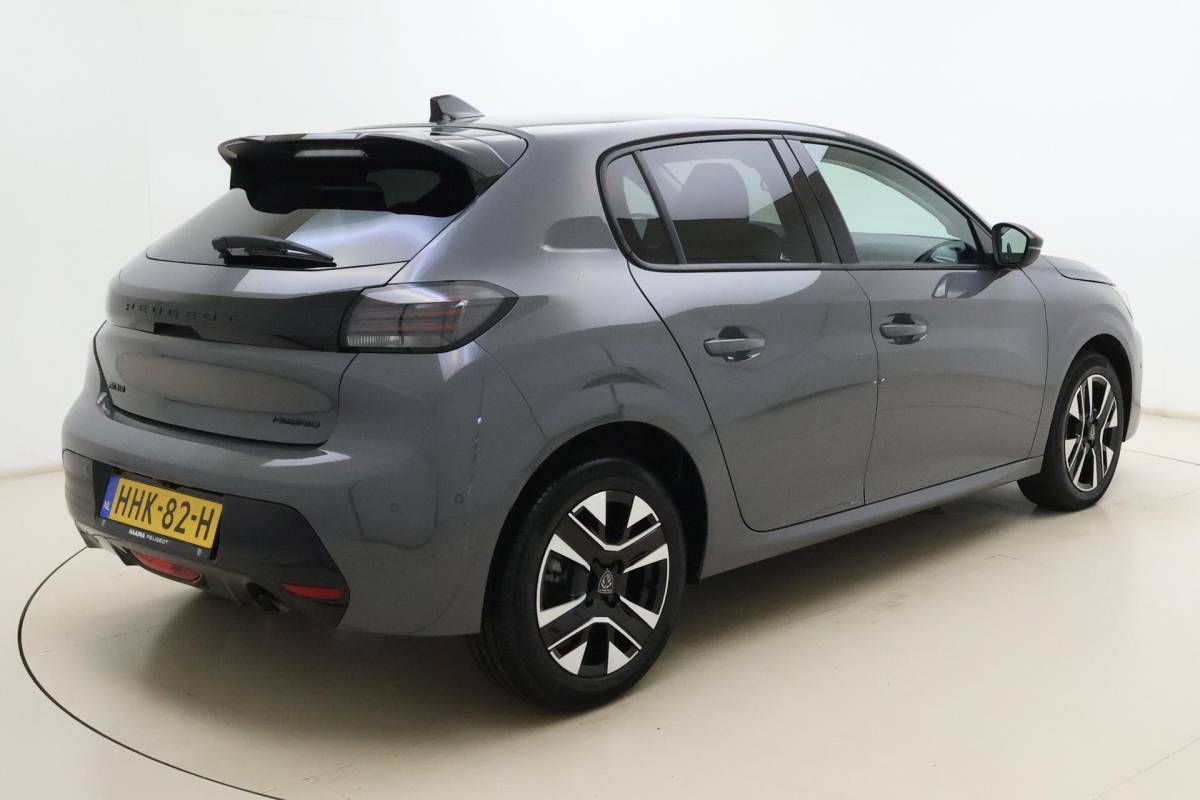 Peugeot 208 Peugeot 208 1.2 Hybrid 110 e-DCS6 Allure | Achteruitrijcamera | Adaptive cruise-control | Full-map navigatie | Stuurversnellingen | Verkeersborddetectie | Hill-hold | Apple carplay/Android auto | Dodehoekdetectie |