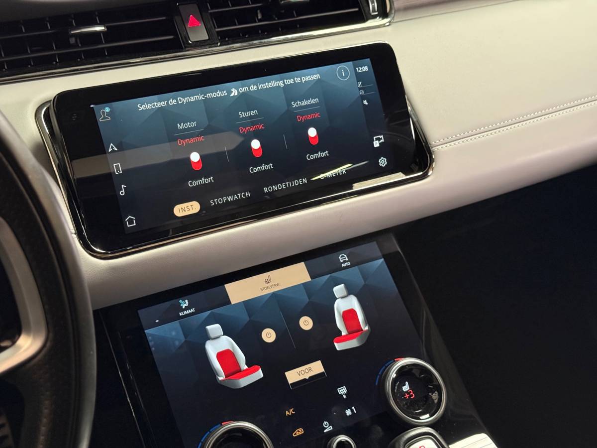 Land Rover Range Rover Evoque Land Rover Range Rover Evoque 1.5 P300e AWD Autobiography R Dynamic | Pano | Stoelverwarming | Camera | Led | Carplay
