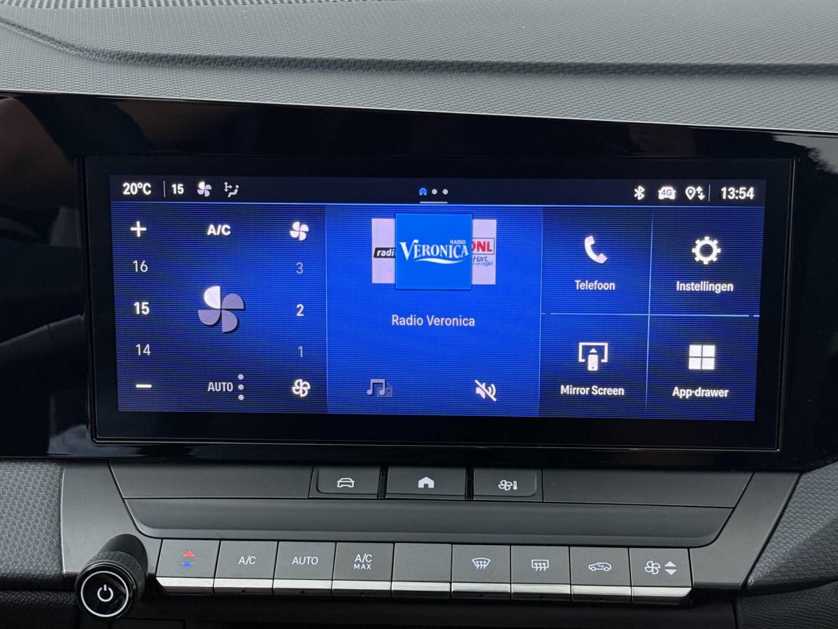 Opel Astra Opel Astra 1.2 Level 2 – Navigatie – Climate Control – LED Koplampen
