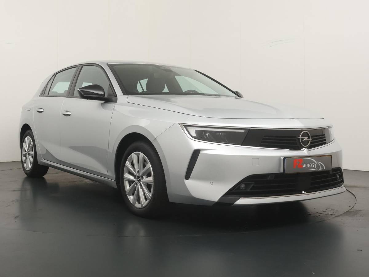 Opel Astra Opel Astra 1.2 Level 2 – Navigatie – Climate Control – LED Koplampen