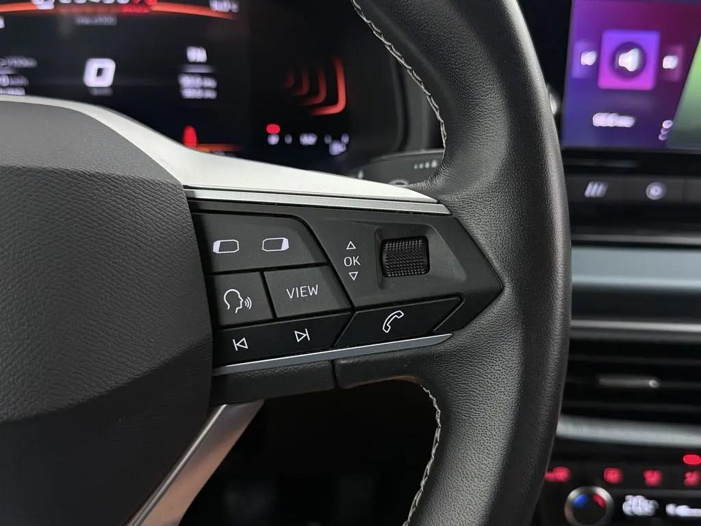 SEAT Arona SEAT Arona 1.0 TSI FR Xperience / Drive Assist / Carplay / Virtual / LED