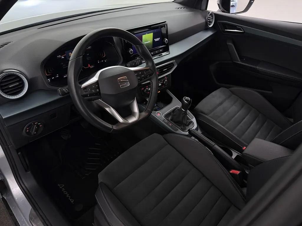 SEAT Arona SEAT Arona 1.0 TSI FR Xperience / Drive Assist / Carplay / Virtual / LED