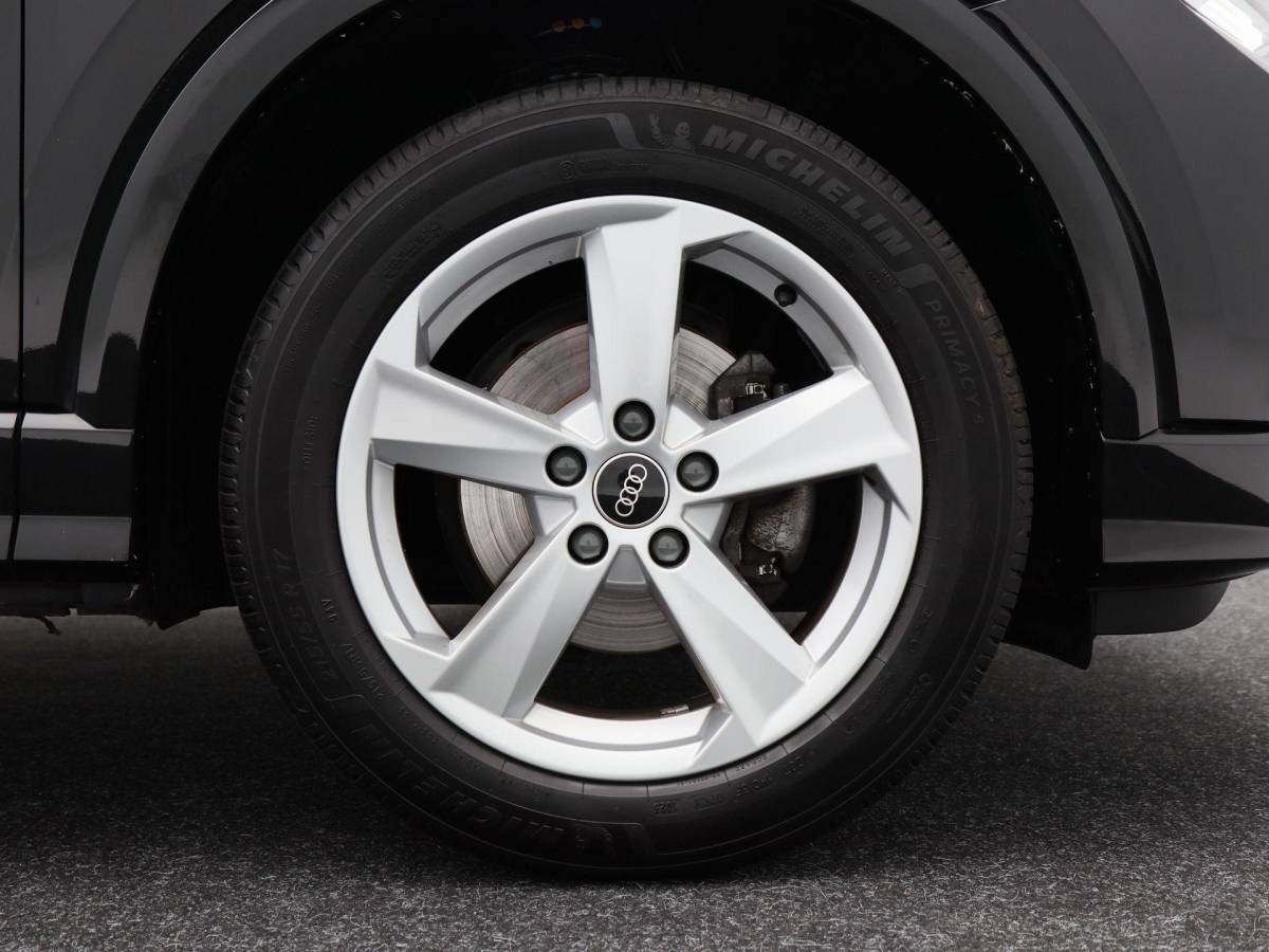 Audi Q2 Audi Q2 35 TFSi 150 Pk Automaat S-Line | Stoelverwarming | Virtual Cockpit | Trekhaak | Climatronic | 17 Inch | 109.156 Km !!