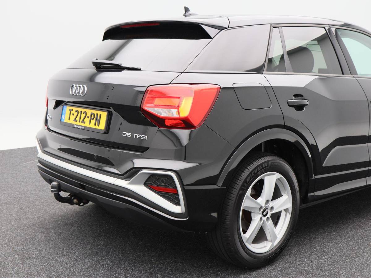 Audi Q2 Audi Q2 35 TFSi 150 Pk Automaat S-Line | Stoelverwarming | Virtual Cockpit | Trekhaak | Climatronic | 17 Inch | 109.156 Km !!