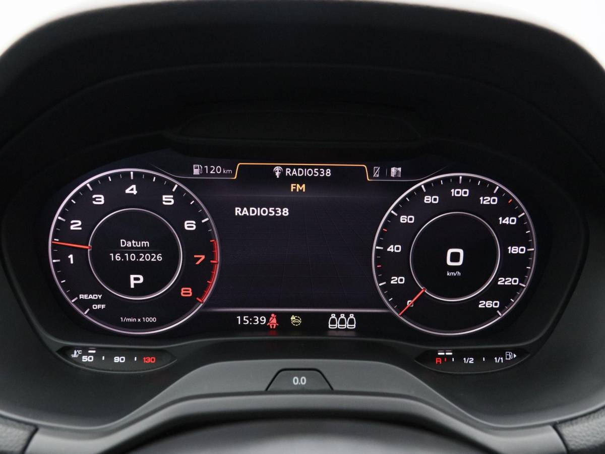 Audi Q2 Audi Q2 35 TFSi 150 Pk Automaat S-Line | Stoelverwarming | Virtual Cockpit | Trekhaak | Climatronic | 17 Inch | 109.156 Km !!