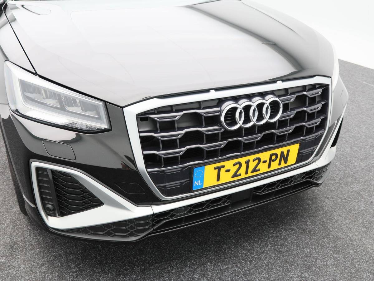 Audi Q2 Audi Q2 35 TFSi 150 Pk Automaat S-Line | Stoelverwarming | Virtual Cockpit | Trekhaak | Climatronic | 17 Inch | 109.156 Km !!