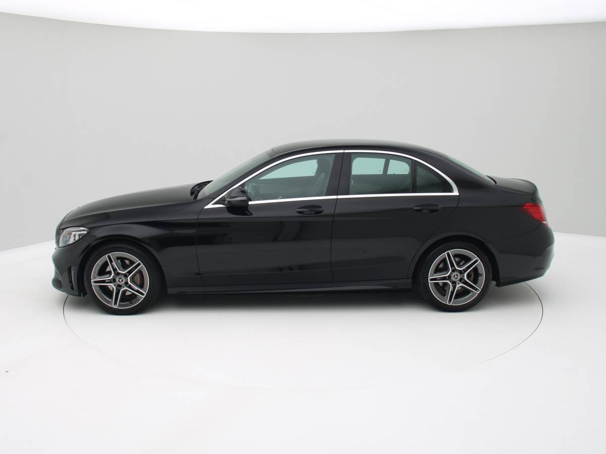 Mercedes-Benz C-Klasse Mercedes-Benz C-klasse 180 AMG Distronic, Carplay, Camera
