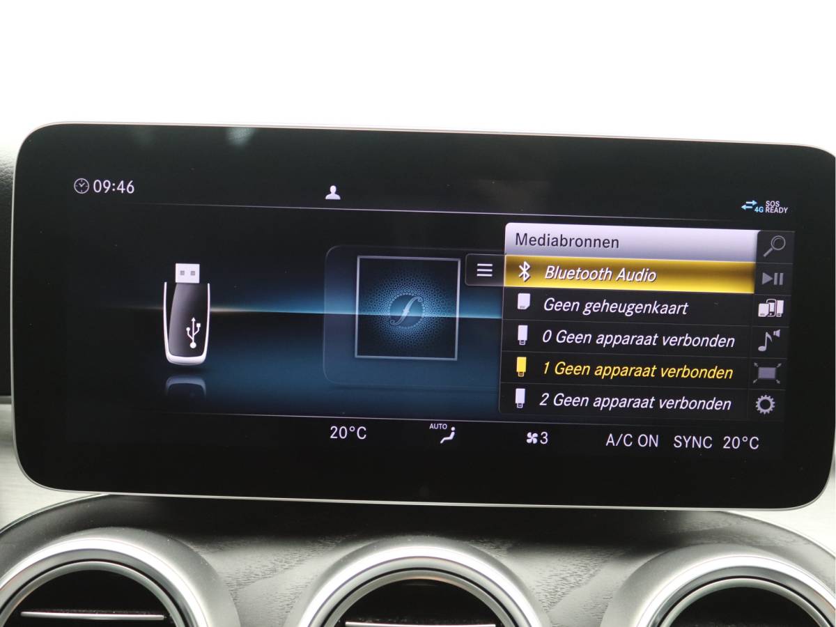 Mercedes-Benz C-Klasse Mercedes-Benz C-klasse 180 AMG Distronic, Carplay, Camera