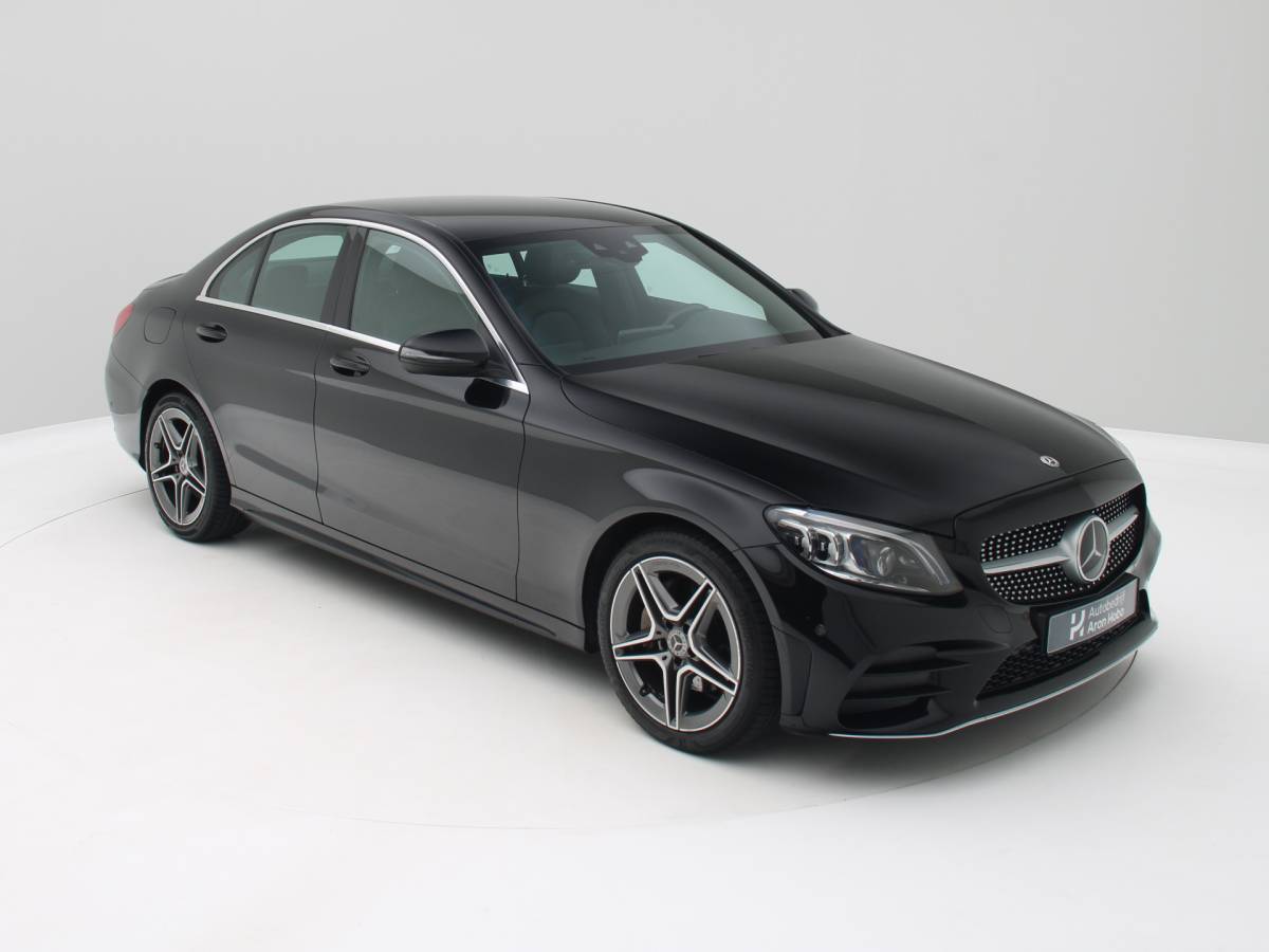 Mercedes-Benz C-Klasse Mercedes-Benz C-klasse 180 AMG Distronic, Carplay, Camera