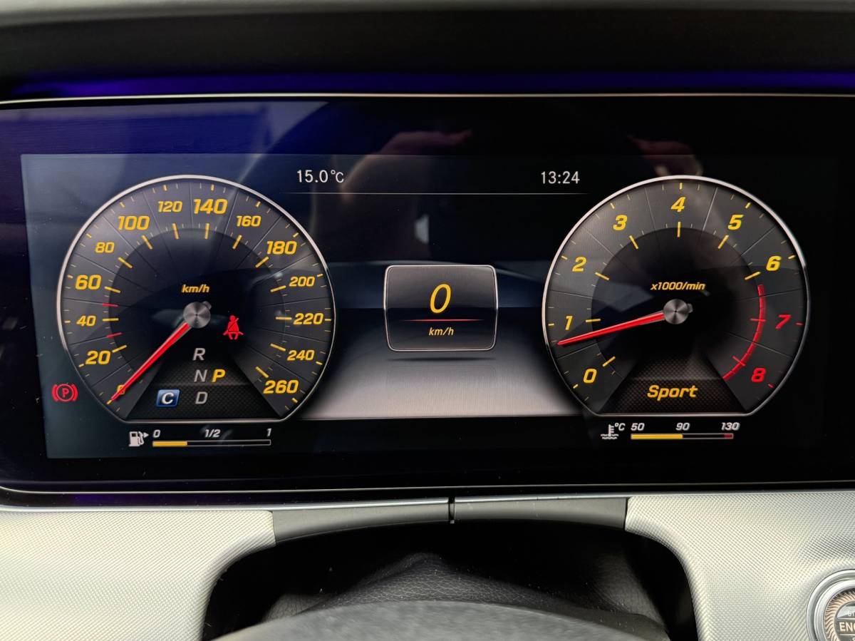 Mercedes-Benz E-Klasse Mercedes-Benz E-klasse Coupé 300 | AMG | Luchtvering | Night Edition | Burmester | Memory | Premium | Pano | Carplay | Widescreen